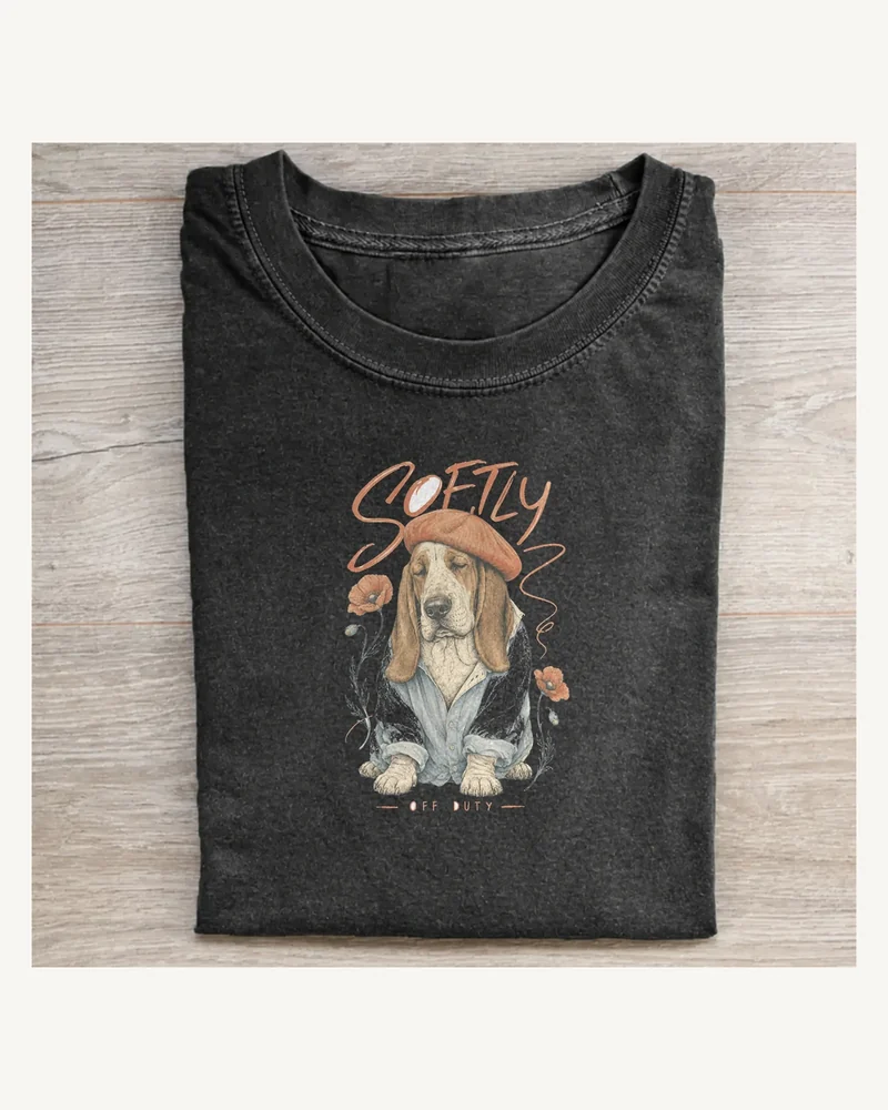 Softly Off Duty Hound Floral Graphic T-shirt