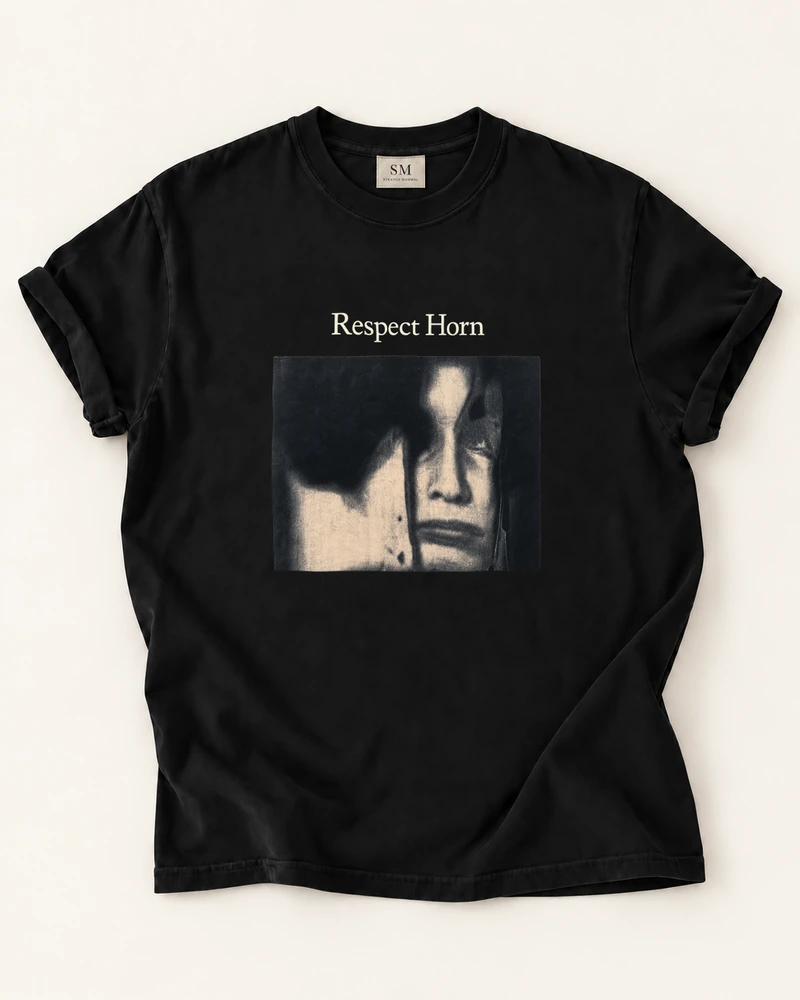 Black T-shirt with respect horn portrait graphic front print